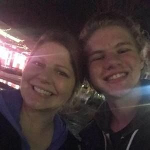 Meet your Posher, Cindy